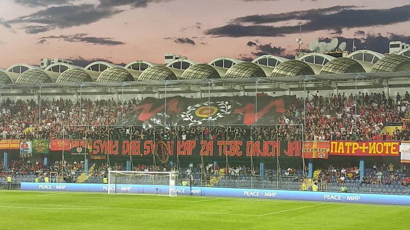 Crnogorski navijači pokrenuli akciju za skupljanje pomoći da se kupi novi kombi