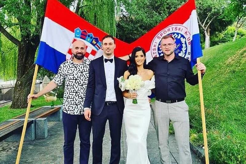 Zastava Zrinjskog na vjenčanju Igora Karačića - Avaz