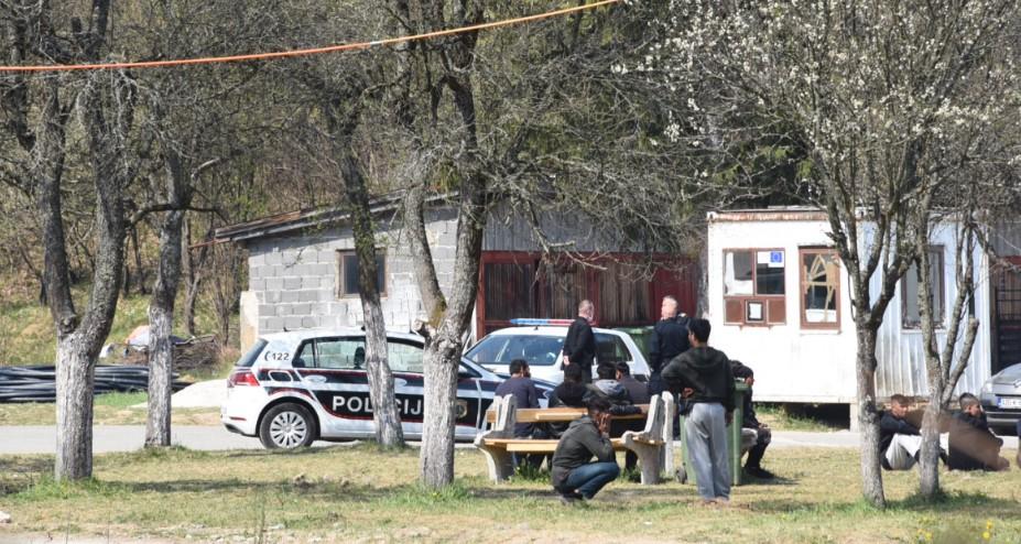 Alžirci pravili haos u migranstkom centru u Blažuju: U tučnjavi sijevali i noževi