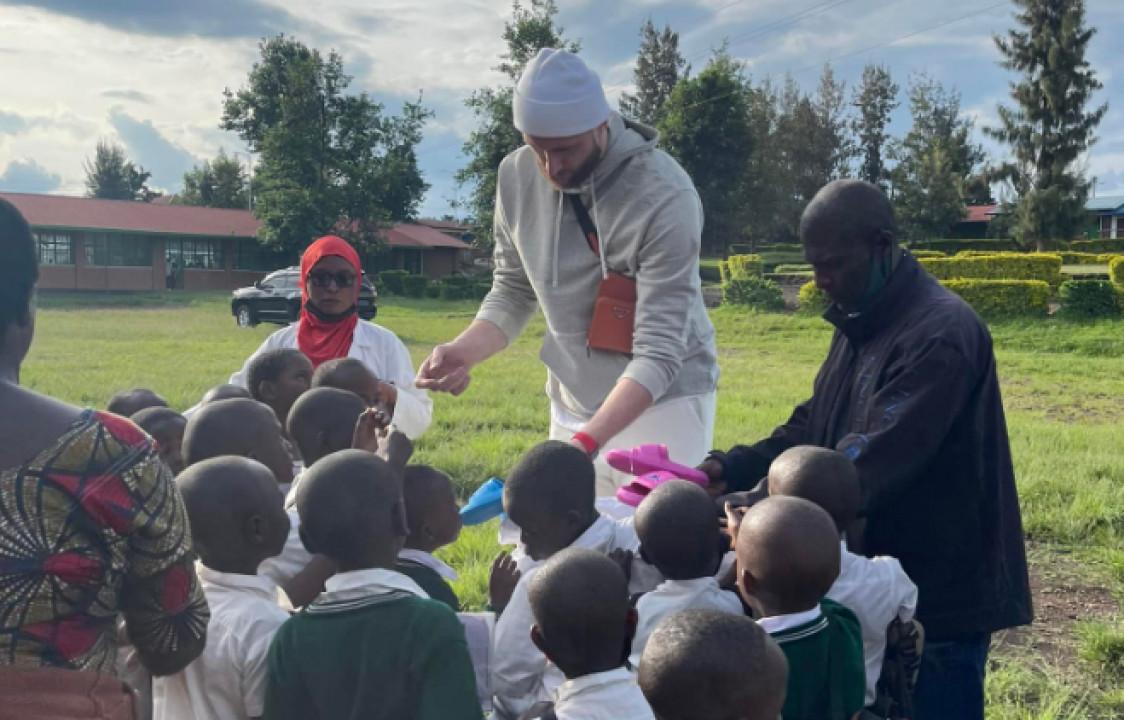 Nurkić tokom posjete Ruandi - Avaz