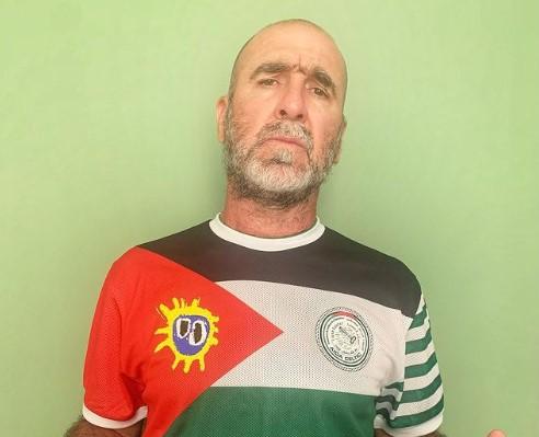 Legendarni fudbaler Mančester junajteda u dresu Palestine, Izraelci ga žestoko kritikovali