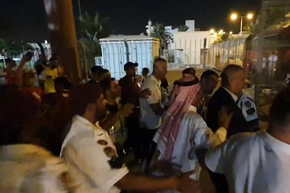 Drama u Bahreinu, policija spašavala Vlahovića