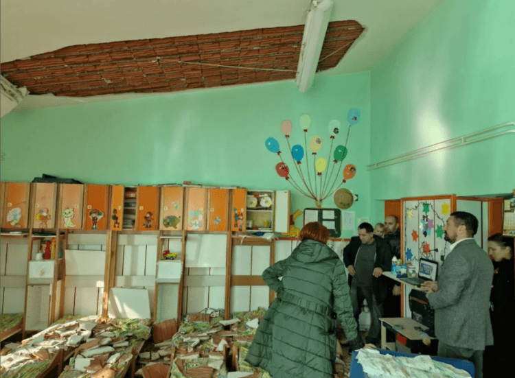 U vrtiću, u Srbiji obrušio se plafon: Šestoro djece povrijeđeno