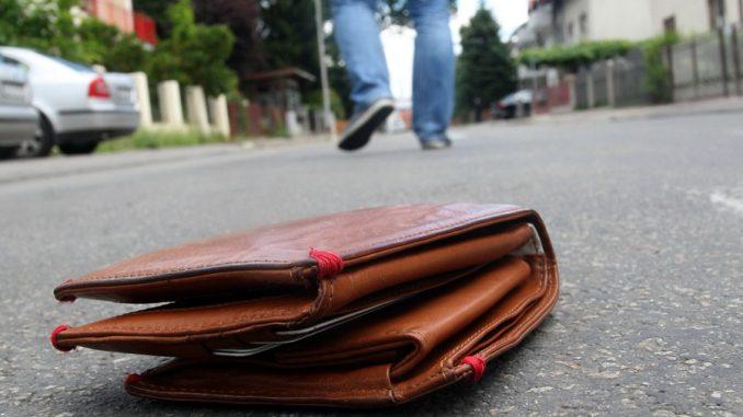 Muškarac iz Zagreba pronašao novčanik s cijelom plaćom: Evo šta je učinio