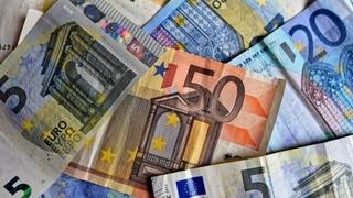 Državljanin BiH uzeo 7.000 eura pomoći pa otišao na odmor