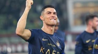 Video / Godine mu ništa ne mogu: Ronaldo za poluvrijeme dao tri gola, dva su iz slobodnjaka