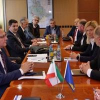 Mehmedić održala sastanak s članovima Upravnog odbora Privredne komore ZDK