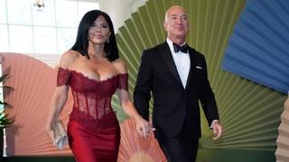 Zaručnica Džefa Bezosa u odvažnoj modnoj kombinaciji došla u Bijelu kuću