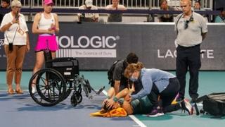 Agonija bivše prvakinje US Opena: U kolicima napustila teren