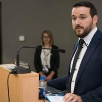 Čavalić pozvao Vladu FBiH da rebalanskom budžeta osigura 70 miliona KM za liječenje teško oboljelih