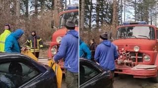 Video / Mještani Vlasenice pomažu vatrogascima u gašenju požara: Olujni vjetar srušio dalekovod 