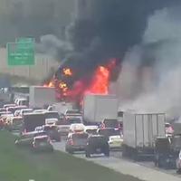 Stravična nesreća na Floridi: Avion sa pet putnika udario u automobil, uslijedila eksplozija
