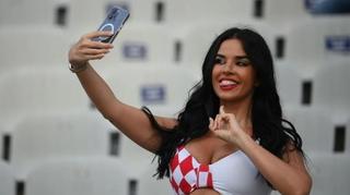 Čudo neviđeno: Hrvatska influenserica obučena uživala u Ligi šampiona