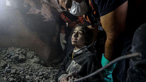 Gaza: Spašena djevojčica - Avaz