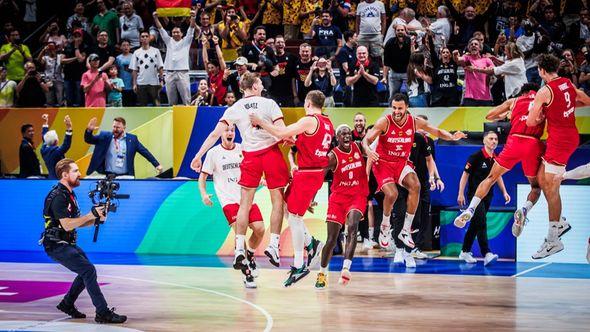 Košarkaši Njemačke slavili protiv SAD-a - Avaz