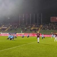 Fudbaleri Tuzla Cityja kleknuli i izrazili bojkot protiv suđenja u Premijer ligi