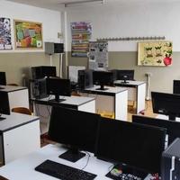 U protekle dvije godine nabavljeno 2.050 računara za osnovne i srednje škole u KS