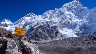 Sjevernoirski alpinista i desetostruki osvajač Mont Everesta poginuo pri usponu na vrh Anapurna