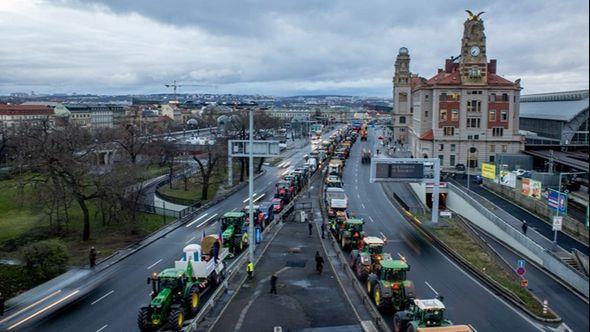 U Češkoj protesti poljoprivrednika - Avaz