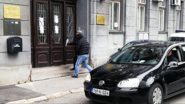 Sarajevska policija se pohvalila zapljenom 6,9 kilograma droge, a uhvatili penzionera sa miks smjesom