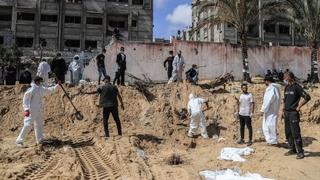 Uznemirujuće fotografije / Masovna grobnica s 50 tijela Palestinaca pronađena u Kan Junisu
