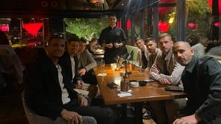 Džeko na večeri sa saigračima iz Fenerbahčea: Situacija u vezi s istanbulskim velikanom im ne kvari raspoloženje