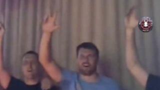 Pojavio se snimak: Dončić uz tri prsta i iz sveg glasa pjevao "Vidovdan"