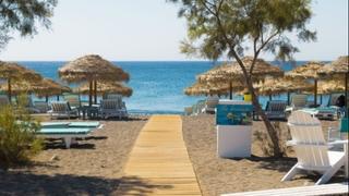 Grčki kafić na plaži uveo liste čekanja: Turisti htjeli popiti kafu, rekli im da su šesti na redu