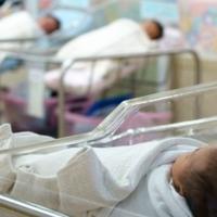 Na UKC Tuzla rođeno osam, u Općoj bolnici "Prim. dr. Abdulah Nakaš" pet beba