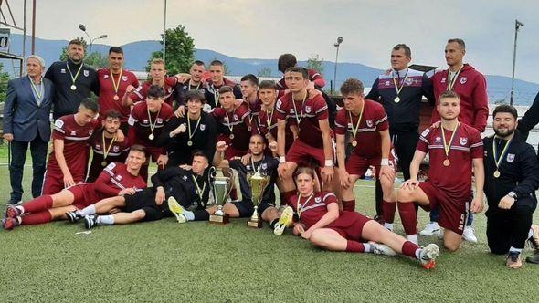 Juniori Sarajeva: Osvojili titulu - Avaz