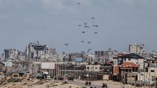Američki avioni ispustili humanitarnu pomoć u sjeverni Pojas Gaze
