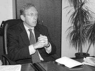 Ko je bio Kliford Bond: Američki ambasador u BIH od 2001. do 2004.