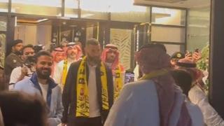 Benzema stigao u Saudijsku Arabiju: Pogledajte kako je dočekan