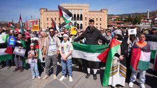 Građani Sarajeva se okupili u znak solidarnosti s palestinskim narodom