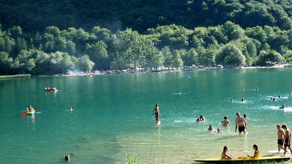 Boračko jezero - Avaz