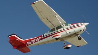 Avion Cessna pri slijetanju udario u drvo: Pilot i kopilot izvan životne opasnosti
