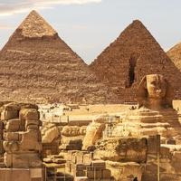 Egipat odustao od plana za postavljanje granitnih blokova na piramidu