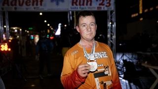 Zlatan Alagić ruši barijere: Uprkos invaliditetu trči maratone i pomaže drugima