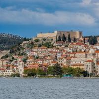 Vapaj ugostitelja iz dalmatinskog turističkog središta: Ljudi samo šetaju, promet manji za 30 posto