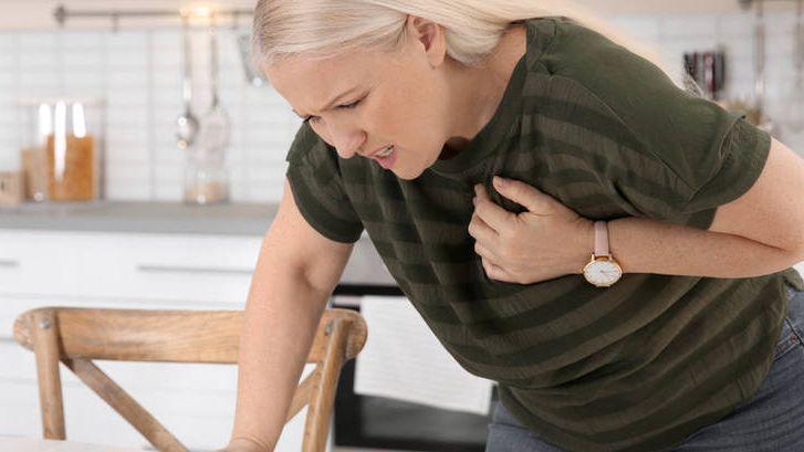 Naizgled bezopasan: Ne ignorirajte ovaj simptom, može nagovijestiti infarkt