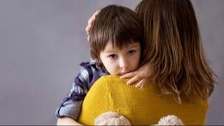 Karl Jung je tvrdio: Samo majka može uništiti muško dijete