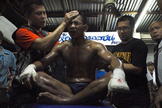 Tajlandski bokser pretukao četiri policajca - Avaz