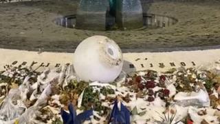 Sve je više slučajeva skrnavljenja historijski vrijednih simbola: Iščupana svjetiljka bačena na Spomenik ubijenoj djeci Sarajeva