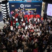 U Srbiji oboren Ginisov rekord: 256 Milica Jovanović okupilo se na jednom mjestu