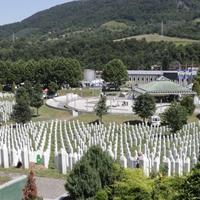 U Potočarima ukopano prvih 600 žrtava srebreničkog genocida