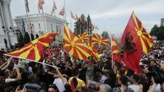 U Sjevernoj Makedoniji odražavaju se parlamentarni i drugi krug predsjedničkih izbora
