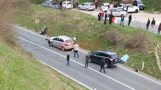  "Avaz" na licu mjesta / Uznemirujuće fotografije s mjesta pogibije motocikliste u Oseniku: Tijelo pored smrskanog motora