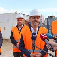 Vukoja najavio završetak građevinskih radova na zgradi HNK Mostar do kraja 2026. 
