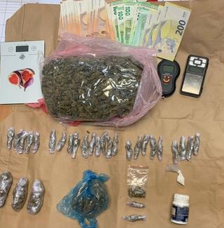 Uhapšen narkodiler u Baru: Zaplijenjeno 740 grama marihuane, kokain i 4.900 eura 