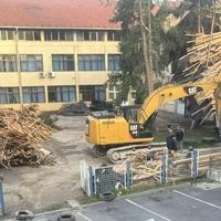 Četvrti dan od rušenja krova na gimnaziji: Iz Vlade TK još nema reakcije